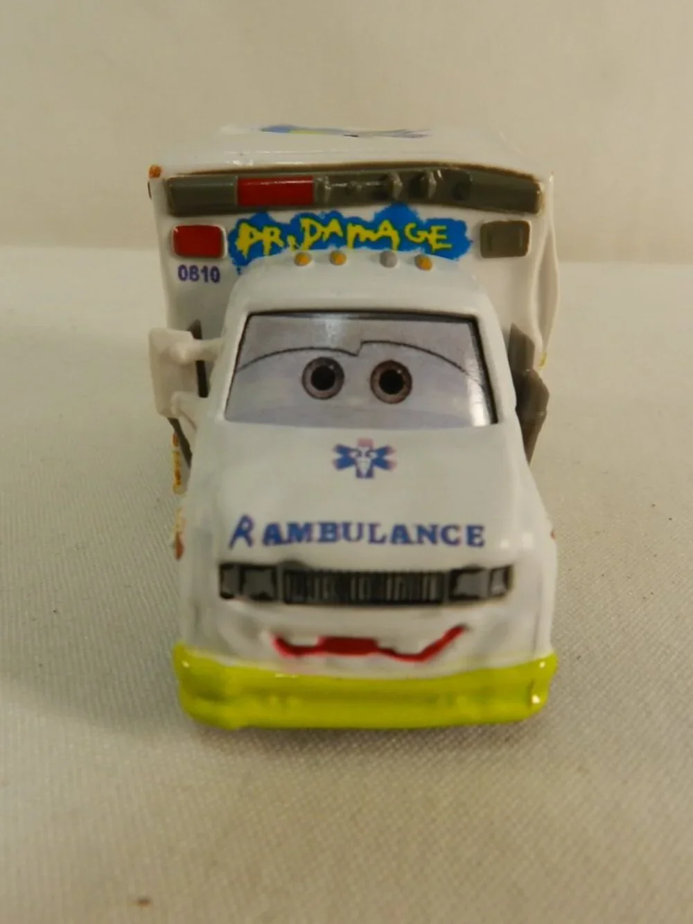 Rambulance Dr. Damage car Die Cast 3.5